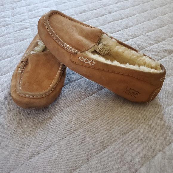 UGG Shoes - UGG Ansley Slippers
